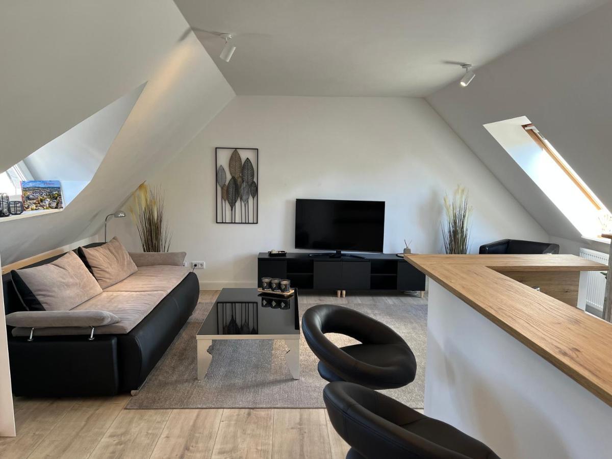 Attraktives Appartement Im Stadtzentrum Plauen Balkon Lift Exteriér fotografie