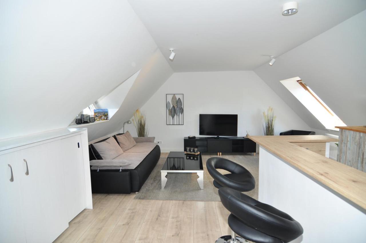 Attraktives Appartement Im Stadtzentrum Plauen Balkon Lift Exteriér fotografie